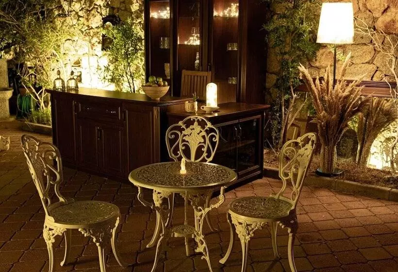 Hotelli Casa Di Pietra