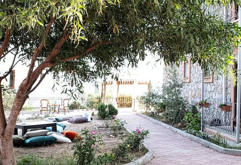 Hotelli Casa Di Pietra