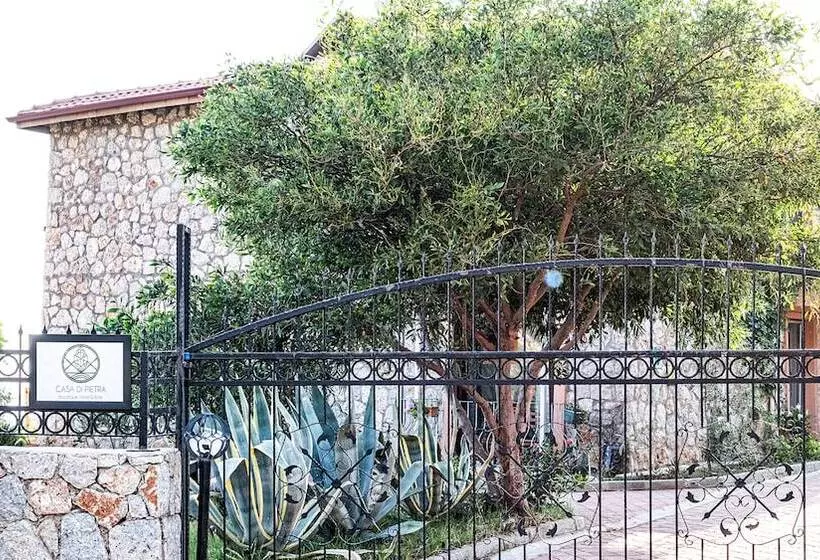 Hotelli Casa Di Pietra