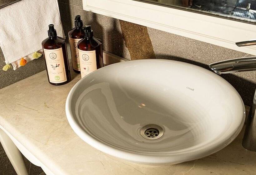 Отель Casa Di Pietra