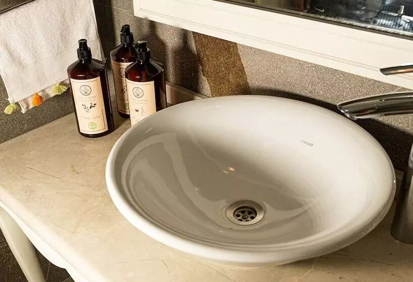 Hotelli Casa Di Pietra