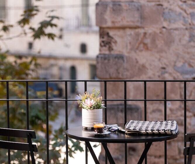 בית מלון כפרי Epoch House & The Orange Shop   Adults Only