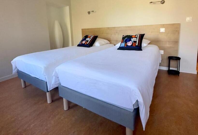 호텔 Logis Hôtel Restaurant L Argence