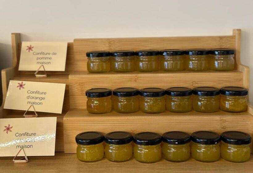 호텔 Logis Hôtel Restaurant L Argence