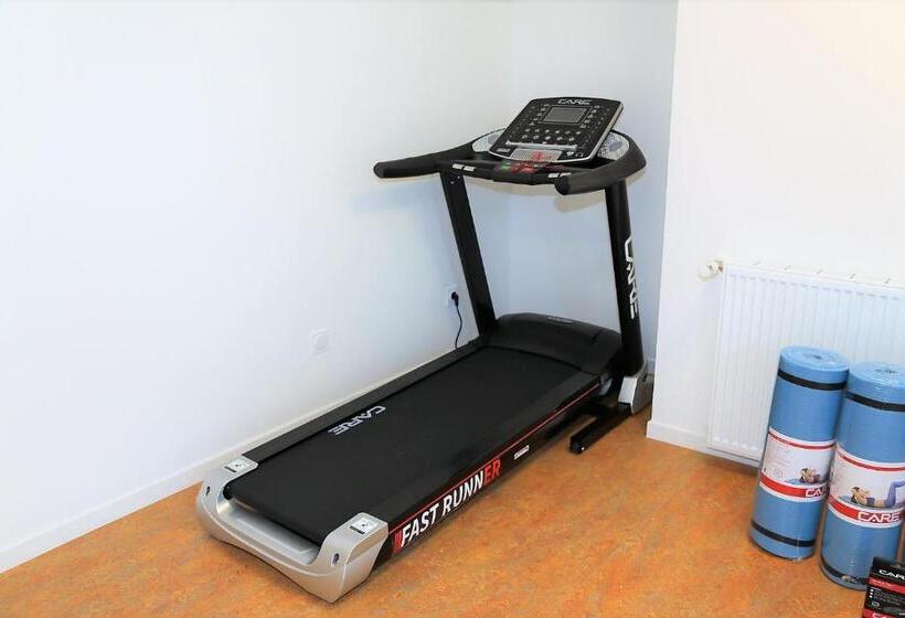 호텔 Logis Hôtel Restaurant L Argence