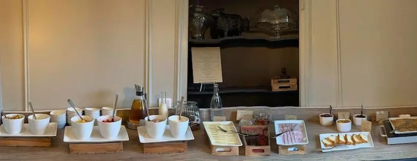 Hotelli Spa Piscine Le Petit Castel