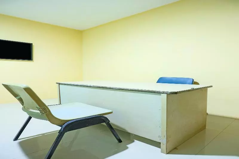 ホテル Spot On 91343 Kartika Guest House Syariah