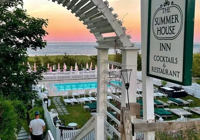 Hotelli Summer House