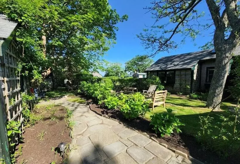 Hotelli Summer House