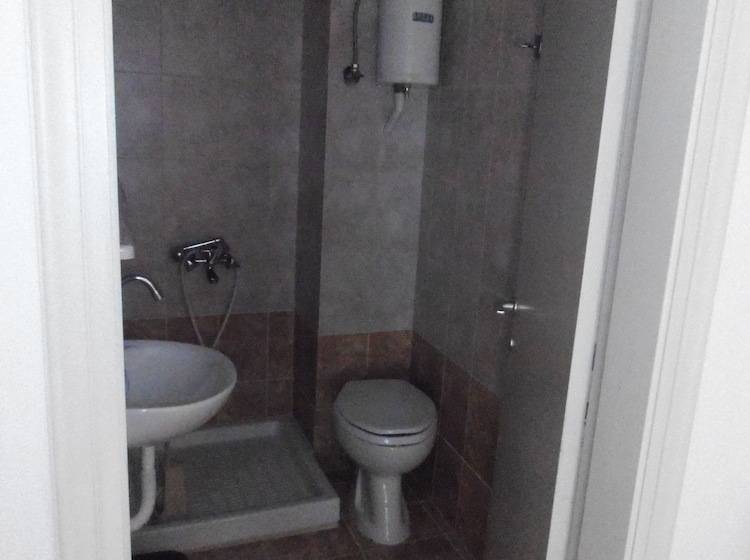 پانسیون Julieta S House