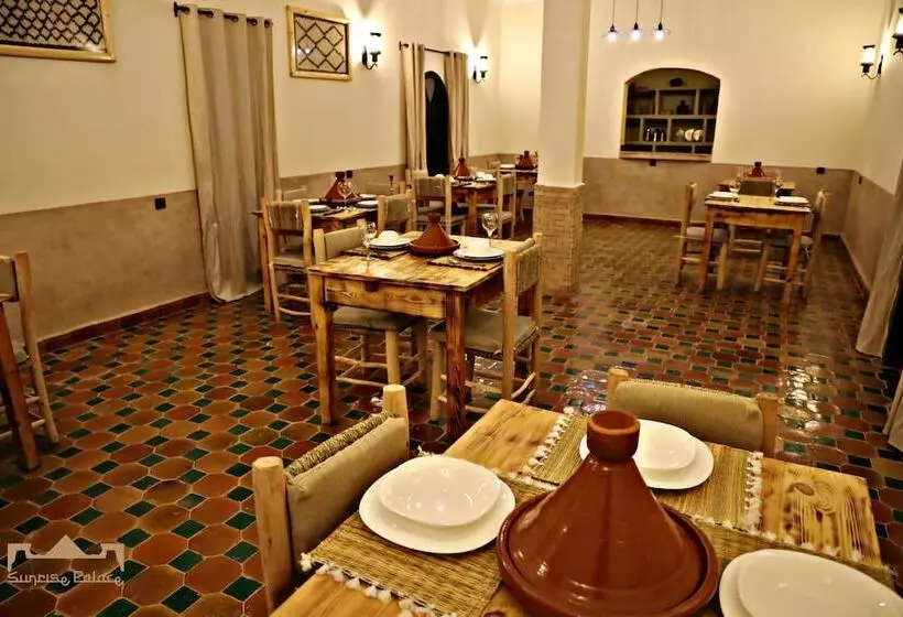 پانسیون Sunrise Palace Merzouga