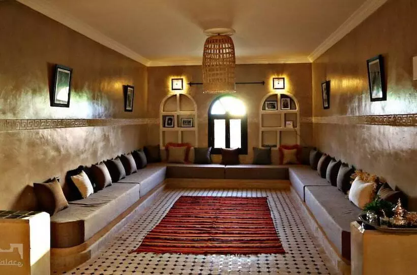 پانسیون Sunrise Palace Merzouga