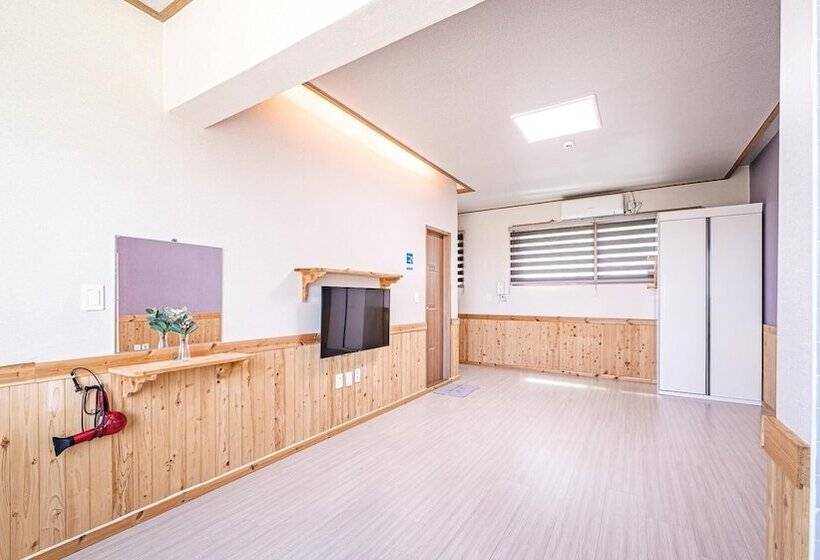 Samcheok Neulpuleun Pension