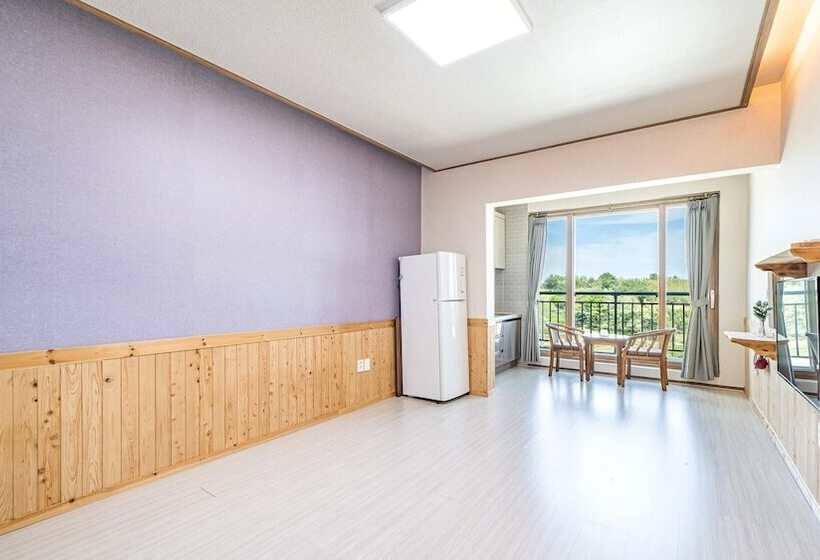 Samcheok Neulpuleun Pension