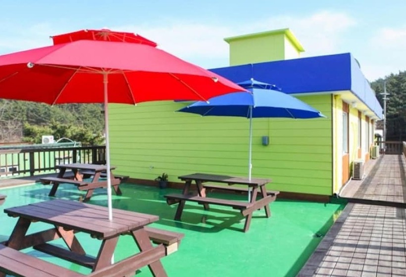 Taean Sea Aroma House Pension