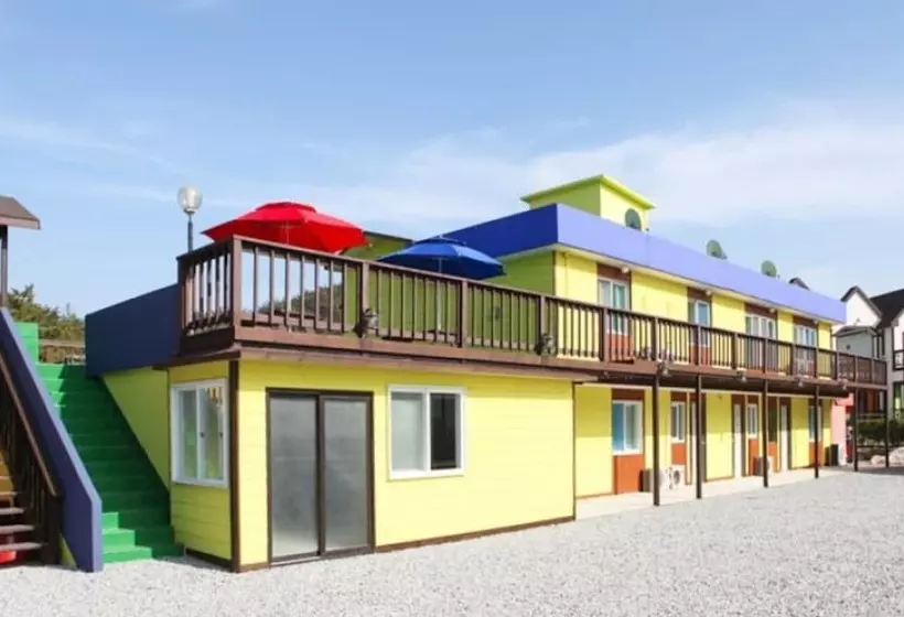 Taean Sea Aroma House Pension