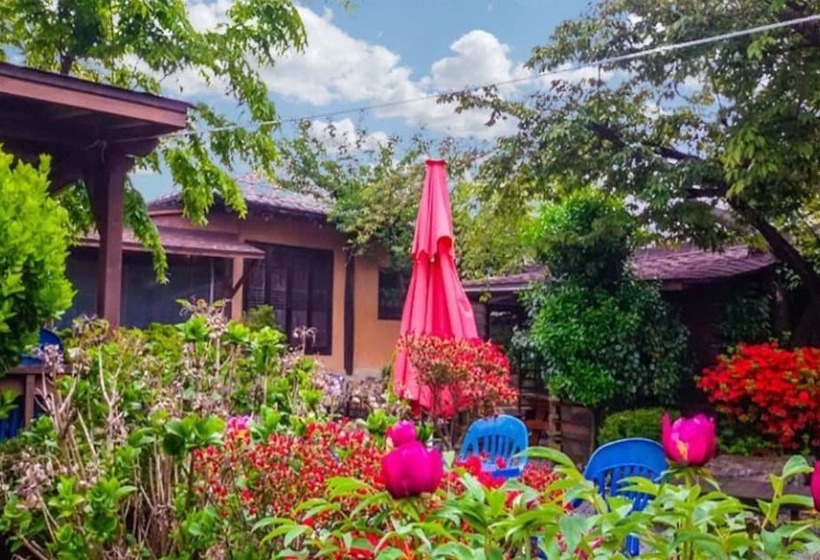 Taean Yetjip Hwangtobang Pension