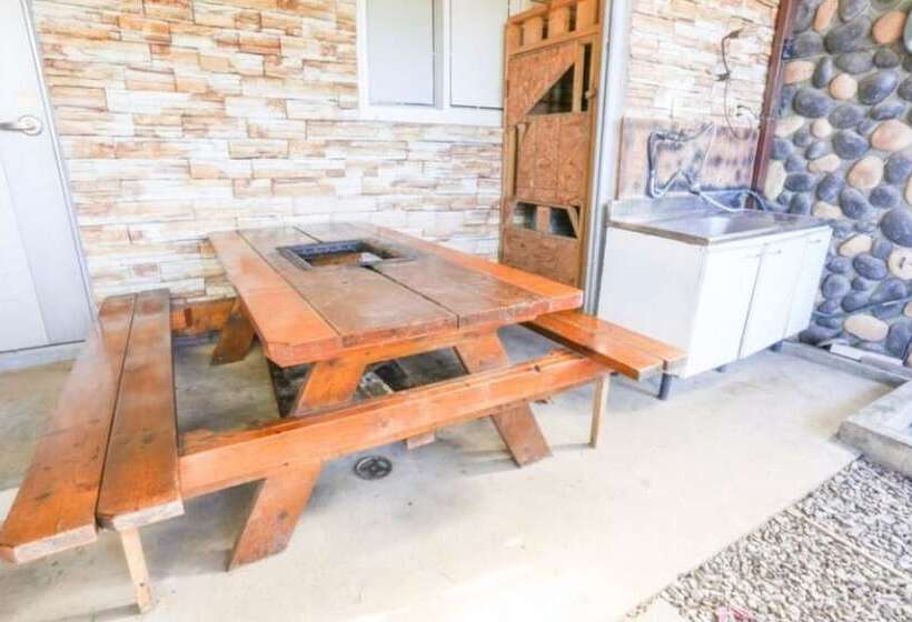 Taean Yetjip Hwangtobang Pension