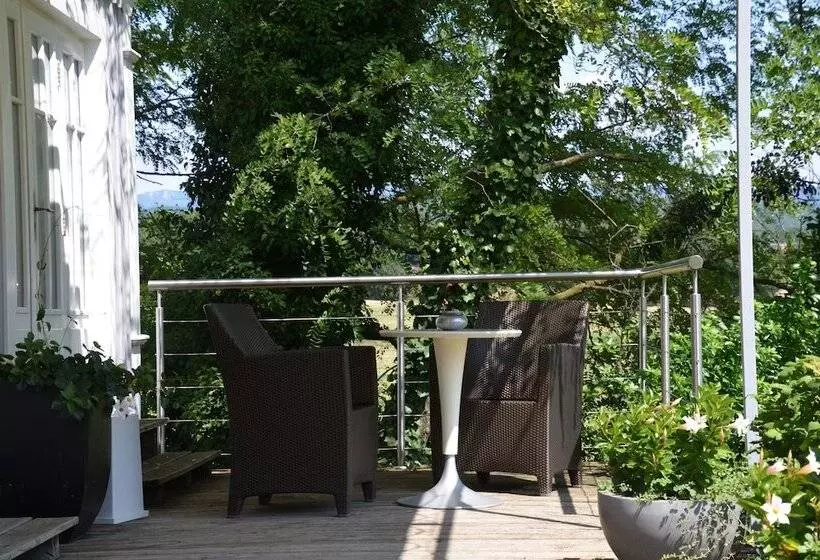 住宿加早餐  La Petite Aiguebonne