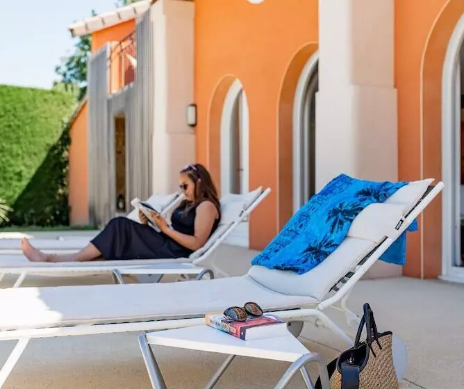 住宿加早餐  La Petite Aiguebonne