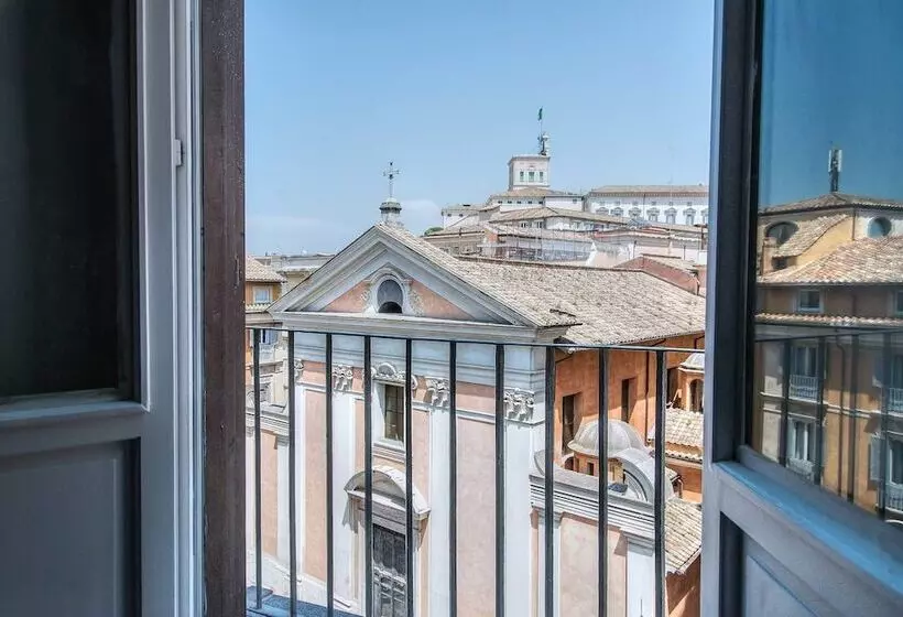 تختخواب و صبحانه Trevi Rome Suite