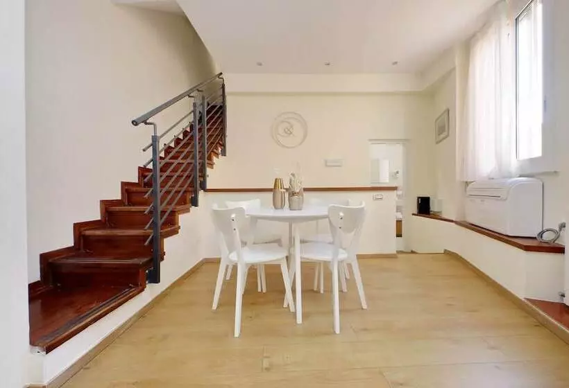 تختخواب و صبحانه Trevi Rome Suite