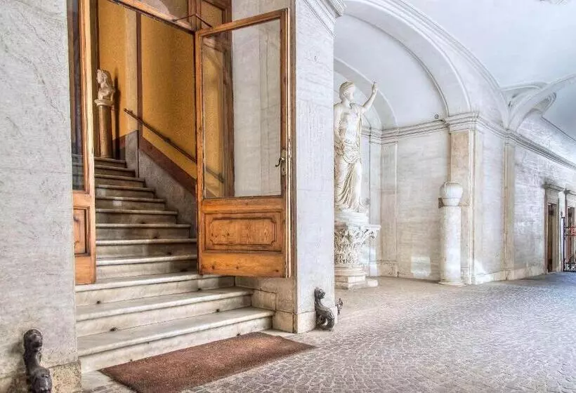 تختخواب و صبحانه Trevi Rome Suite