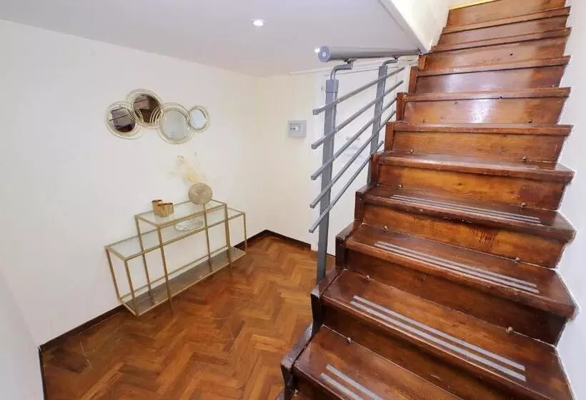 تختخواب و صبحانه Trevi Rome Suite