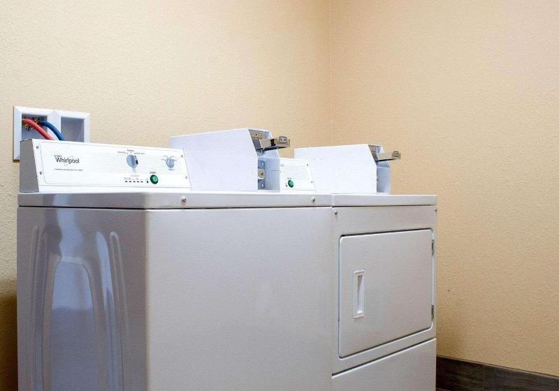 בית מלון כפרי Comfort Inn Yankton Sd