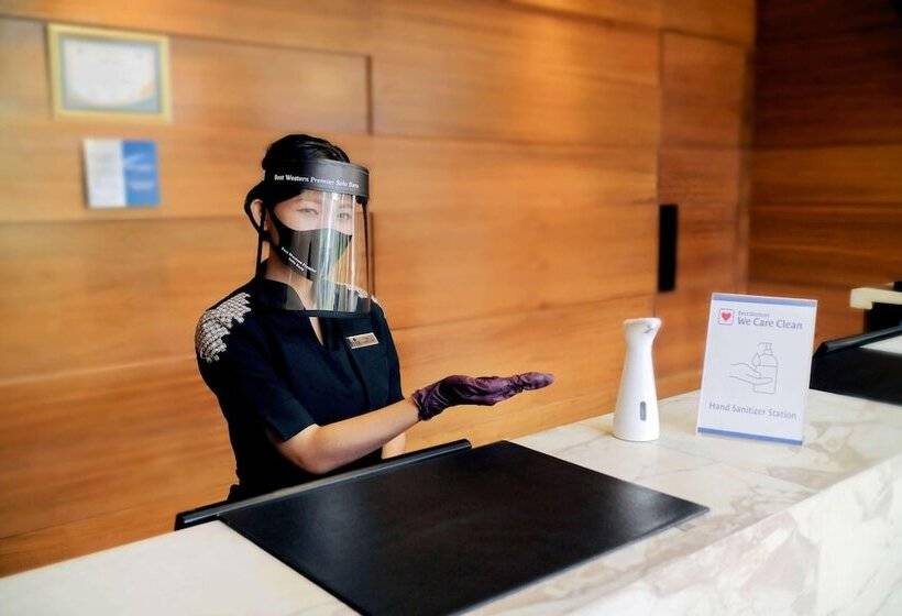 فندق Grand Mercure Solo Baru