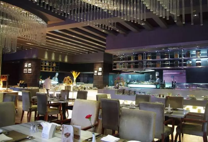 Hotelli Harbour Oriental