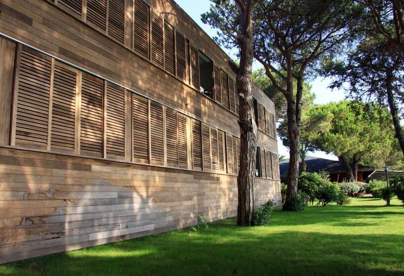 فندق Hôtel & Lodges Moby Dick