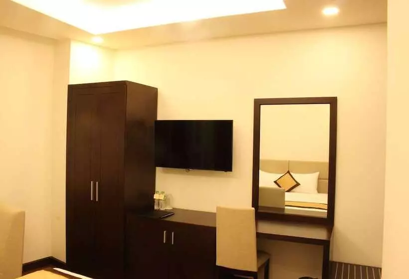 هتل International