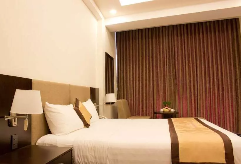 هتل International