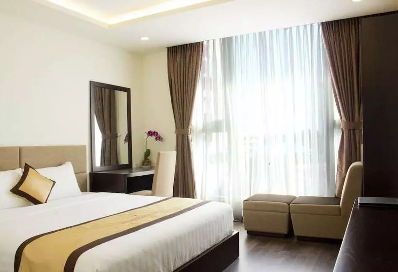 هتل International