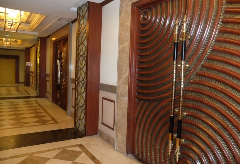 Kay Hotel And Residences