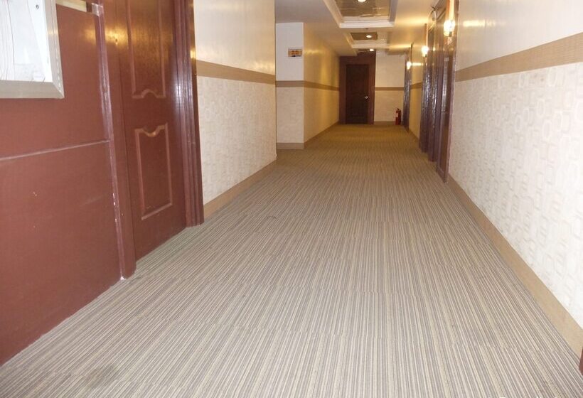 Kay Hotel And Residences