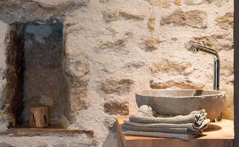 Отель Le Domaine Des Prés Verts Suites & Chambres Avec Jacuzzi Privatif