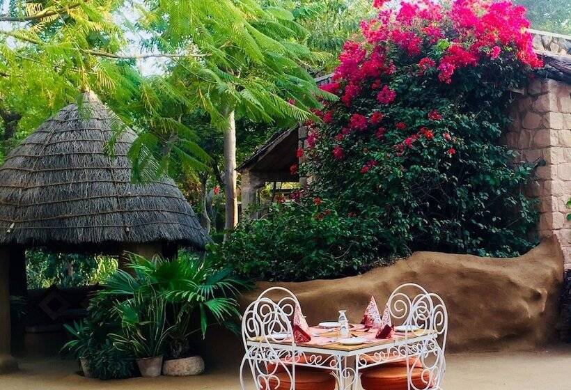 Hotel Manvār Shergarh, The Desert Resort