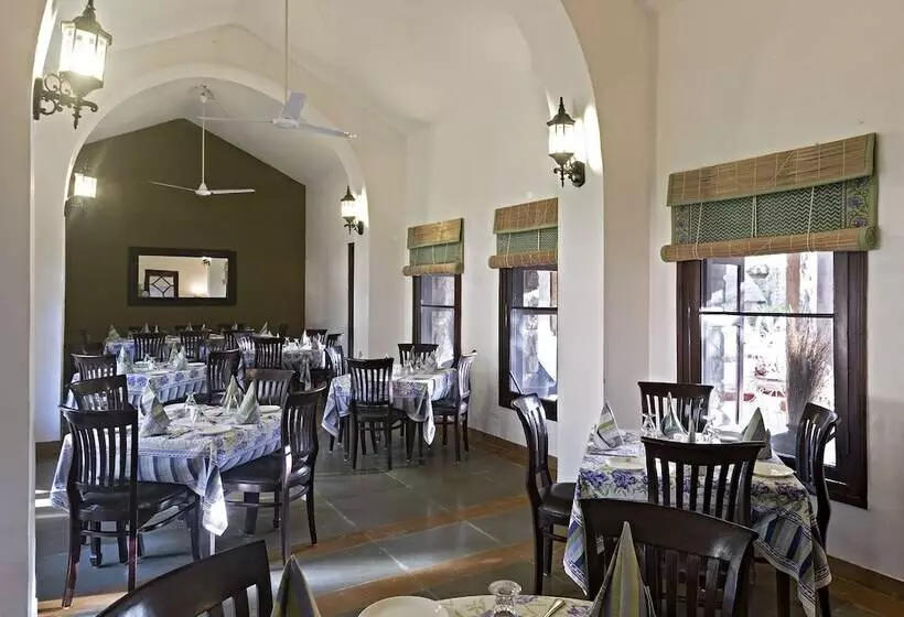 Отель Manvār Shergarh, The Desert Resort