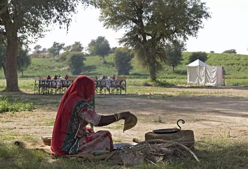 Отель Manvār Shergarh, The Desert Resort