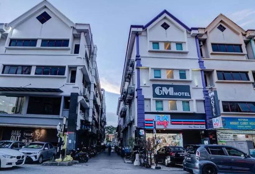 בית מלון כפרי New Town Suites At Bandar Sunway