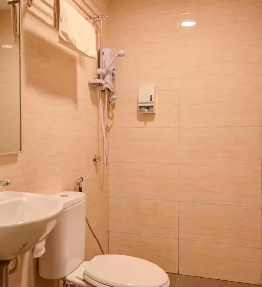 בית מלון כפרי New Town Suites At Bandar Sunway