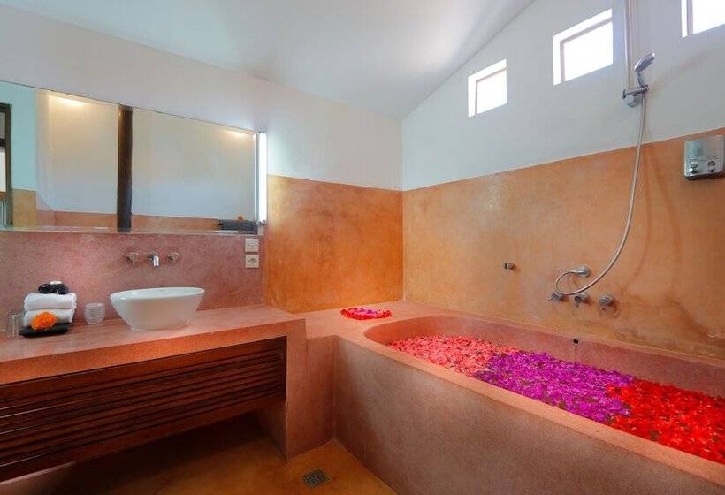 Pearl Boutique Hotel Adult Only