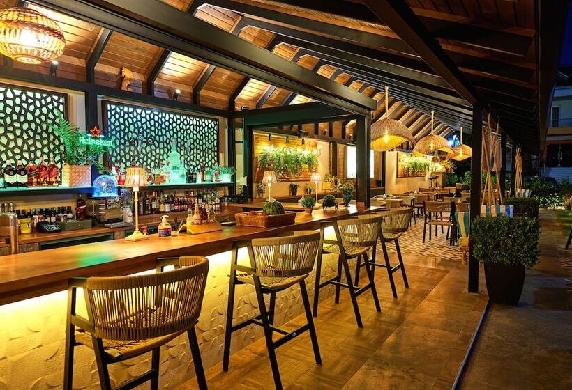 בית מלון כפרי Principal New Leisure