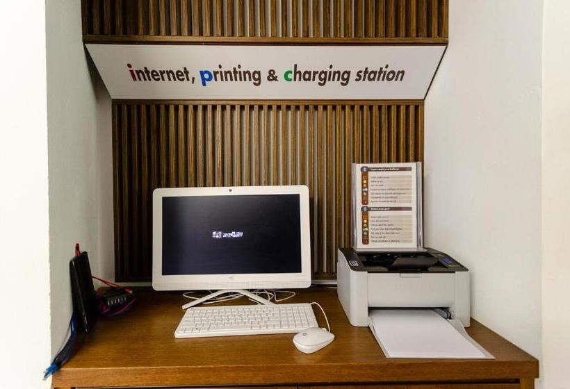 호텔 Sarikampos Beach