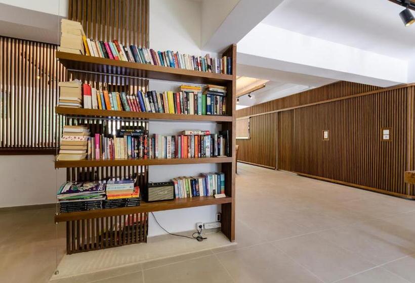 호텔 Sarikampos Beach