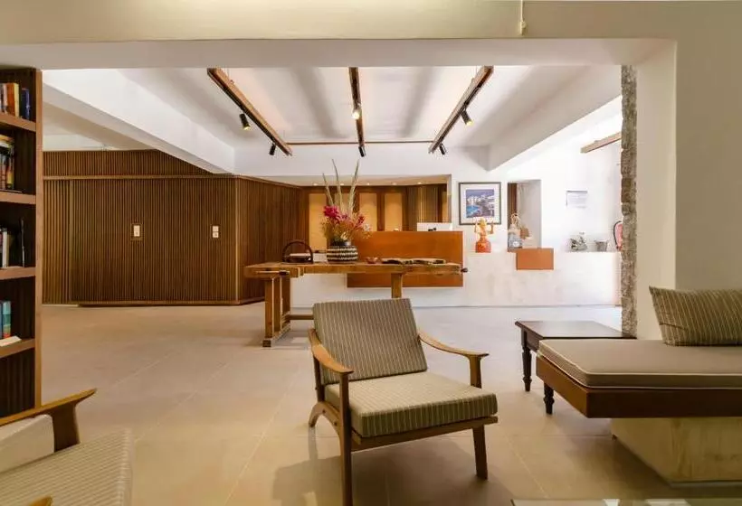 호텔 Sarikampos Beach