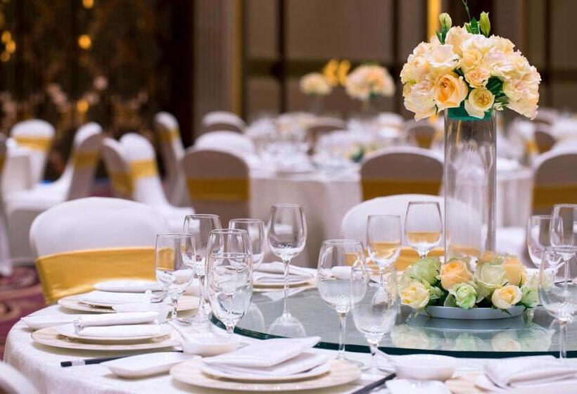 호텔 Sheraton Grand Xishuangbanna