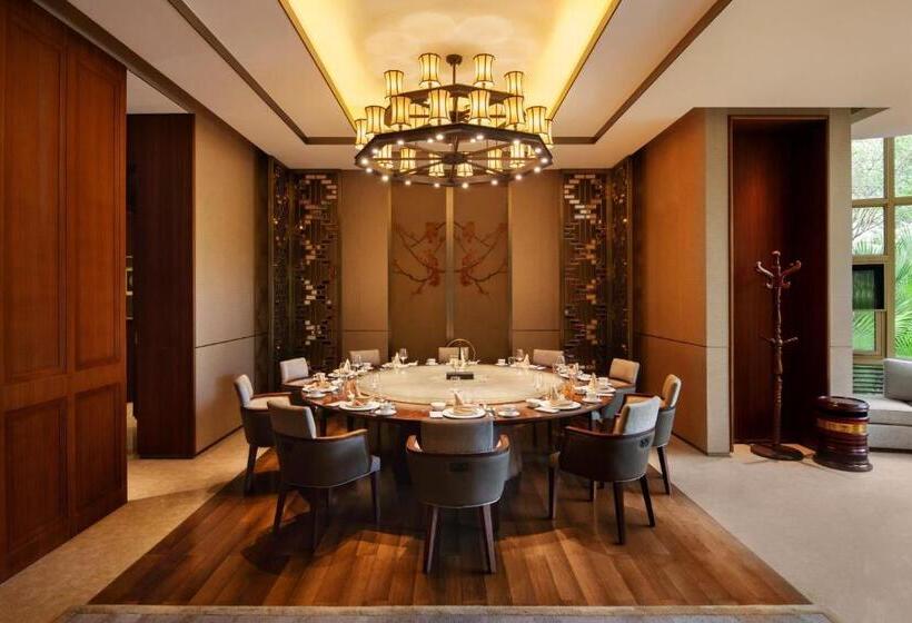 호텔 Sheraton Grand Xishuangbanna